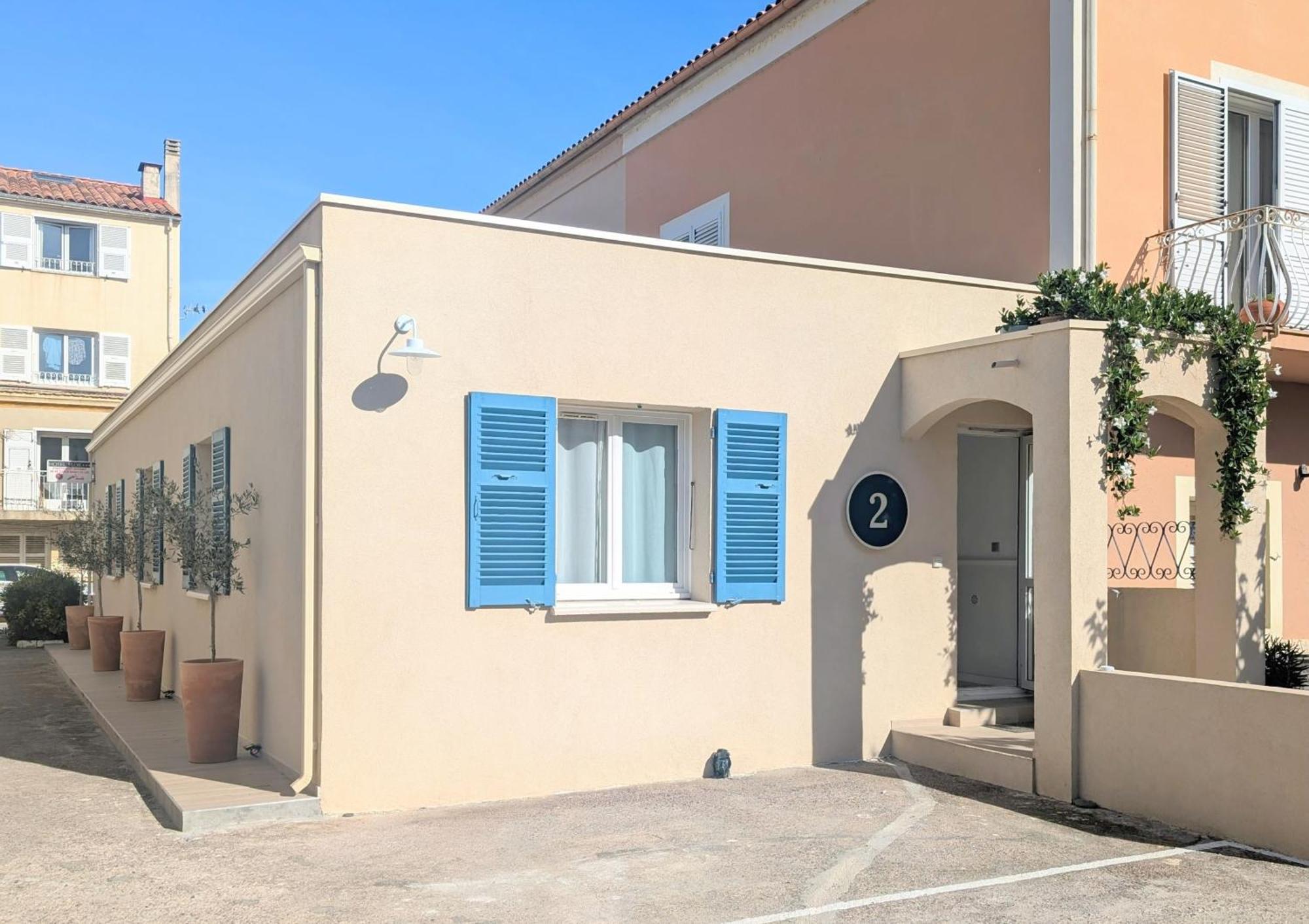 Hotel Flor Saint-Florent  Exterior photo